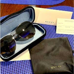 🔥 HOT SALE 🔥 Letting go of this Beautiful GUCCI Gladiator-style sunglasses.